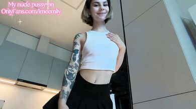 Try the smell and taste of my pussy left on my worn panties