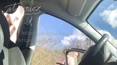 frenchgirl big thighs carwash under the sun