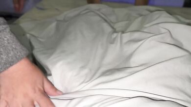 Curvy stepmother accidentally touches her stepson's Dick