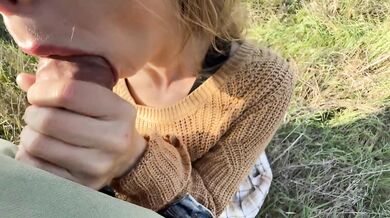 Big-ass blonde sucked a big dick and was fucked in the forest