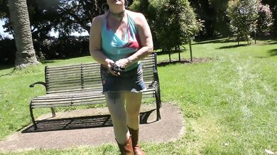 Trashy Kiwi MILF pisses on park bench in full view of public