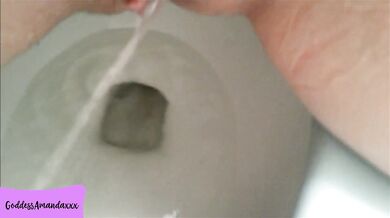 My Shaved Pierced Pussy Peeing