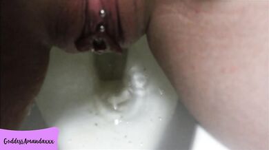 My Shaved Pierced Pussy Peeing