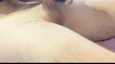 A schoolgirl fills my penis with honey just to suck it better.