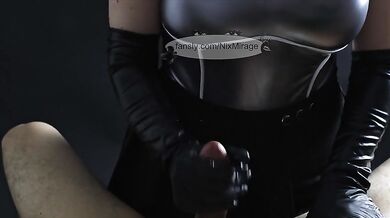 Horny StepMom makes Stepson Cum on her big Tits