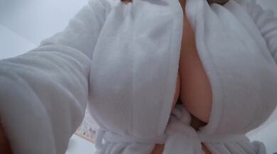 Hot morning for busty MILF. Bouncing body riding dildo in bathrobe.