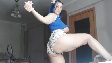 Dirty dancing in my nightie | Standing solo play