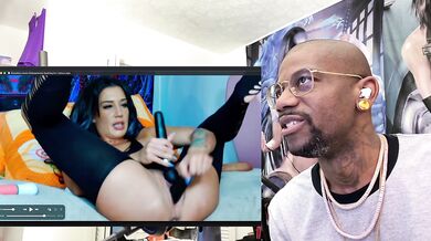 Siclianprincess Makes Her Tight Bald Ass Pussy Squirt So Fucking Hard