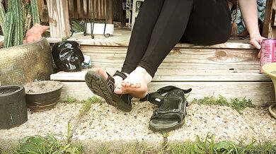 POV Ginger Mommy Outdoor Dirty Foot Tease In Sandals