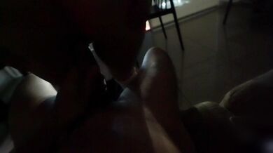 Video CASERO con mi NOVIA mientras no hay nadie en su casa!! Un RAPIDIN antes de que lleguen y nos descubran!! Que buen CULOTE TIENE!!