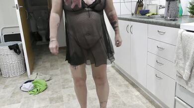 Pain slut Cara takes a serious kicking in the cunt from her Master and smales afterwards
