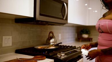 Jodi jousts in searing kitchen heat