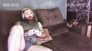 I was playing with my friends... and she was horny...