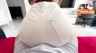 My Stepsister sits on my Lap and humping my cock in Tight Jeans
