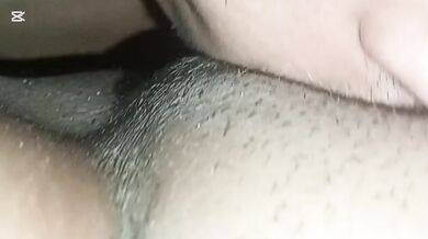 Pov MILF LATINA profesora tiene sexo con su alumno universitario.