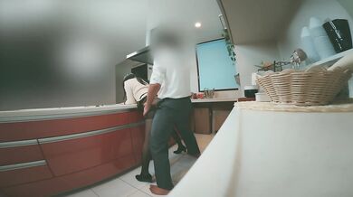 給湯室で脚ガクガク脳が溶けるまで何度もイカされる黒スト眼鏡のおとなしめOLちゃん。おとなしめと思いきや化けの皮剥がれチン媚びザー汁まみれエロ女で草。の巻