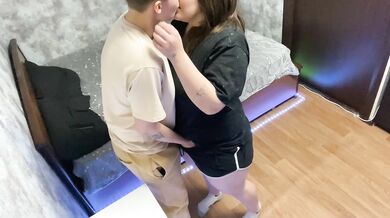 My girlfriend came angry and fucked my pussy first and then gave it to me in the mouth roughly