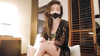 香港女王：鄰居阿 姨 是超淫蕩色欲痴女 Asian big ass hot wife milf handjob cock massage ass worship POV JOI (Subscribe 訂閱：servingmissjessica. com