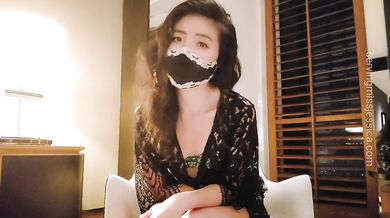 香港女王：鄰居阿 姨 是超淫蕩色欲痴女 Asian big ass hot wife milf handjob cock massage ass worship POV JOI (Subscribe 訂閱：servingmissjessica. com