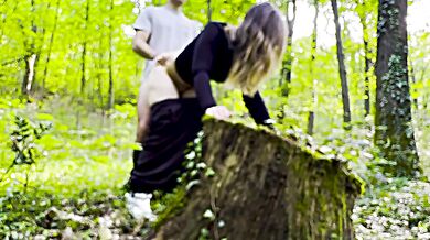 Risky Outdoor Forest Sex - 20yo Amateur Girlfriend Gives BJ & Takes Doggy Style