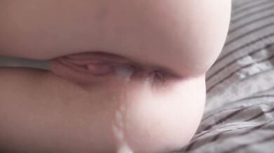 Real homemade sex with stepsister! Pink pussy creampie
