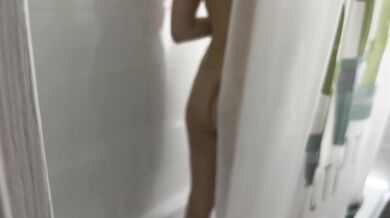 Sneaking on My Brother’s Hot Wife Led to Wild Sex