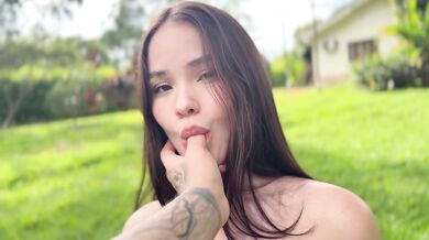 Debut! I lose my virginity in my first porn video with a huge cock!