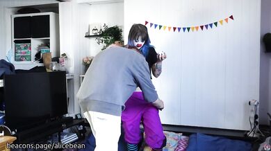 Clowngirl Pantsed BTS- Behind the scenes from a little photoset I did!