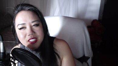 ASMR Dominatrix Mara Bites a Femme Stranger on the Rooftop