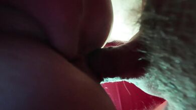 Je voulais faire une vidéo solo mais mon voyeur de voisin avait une bien meilleure idée...