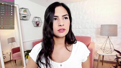 Horny Latch Grazes Slick, Squirming Ass