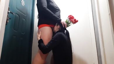 I received not only a bouquet of flowers, but also cunnilingus (with dirtytalk) - Lesbian_illusion