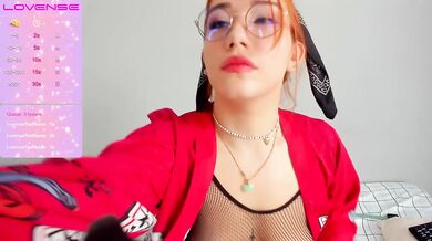 Bubble Butt and Hairy Pussy: Submissive College Girl in Action