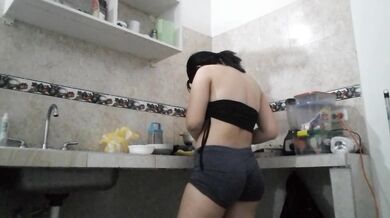 I go down on a cleaning lady in the kitchen while we're alone. A real Colombian amateur with a big butt and a perfect body