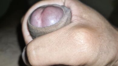 Having fun alone in the room (Amateu