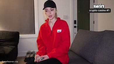 Broke pizza delivery girl gets fucked and used by pervert customer for money - Hope Heaven