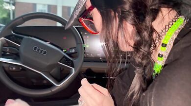 Public handjob in car