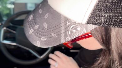Public handjob in car