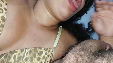 First blowjob of the day, she already destroyed this lucky guy's dick????