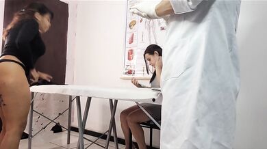 A lesbian couple went to a male gynecologist