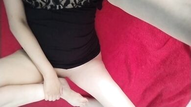 Piel vainilla Coño Negro pequeño, firme y orificio diminuto me masturbo