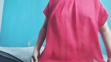 Haciendo Yoga con el culo abierto y mi vagina cerrada