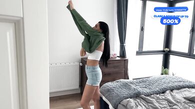 I got naked in front of my stepbrother! What a big cock he has.