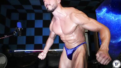 Natural Bodybuilding Posing