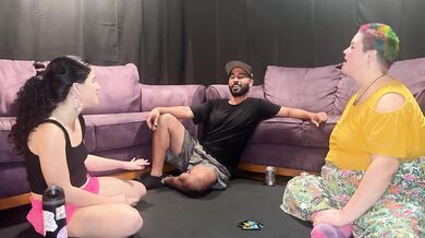 Liquidy Swallows: The Don't Laugh Game - Cliff Media Productions