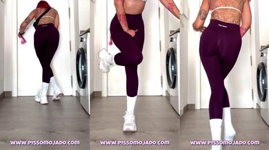 Pissing My Leggings After The Gym: Got Home With A Bursting Full Bladder Wetting My Yoga Pants & Panties