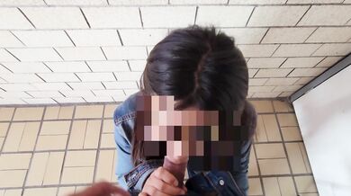Me la mama en la escuela