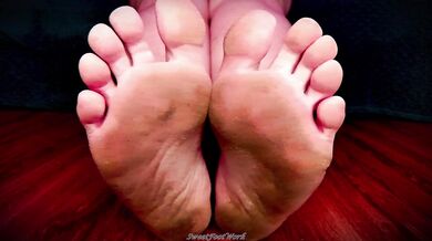SweetFootWork Dirty Filthy Wrinkled Soles - Cum Worship My Big Size 11W Feet After I was Outside Cleaning Barefoot – No Talking