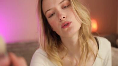 Best Friend's Sister Is Into You ASMR Roleplay