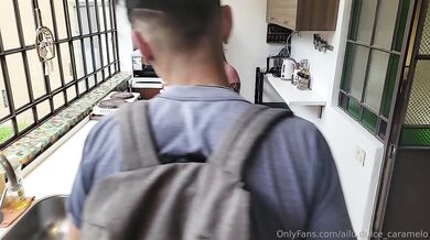 MILF argentina de enorme culo coge con su hijastro - Ft. Nickixx23